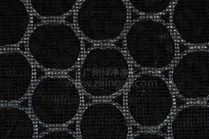 板式蜂窩活性炭過濾器具有比表面積大、吸附效率高、風阻小、壽命長等特點。